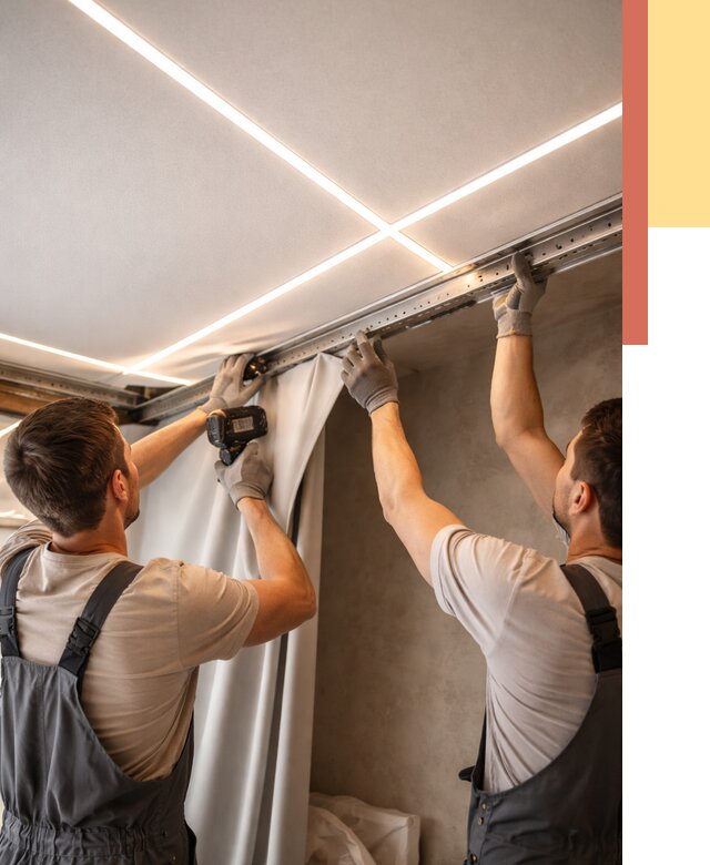 Монтаж натяжного потолка со световыми линиями в Усинске от 1229 руб. | ОТДЕЛОЧНИК-Снс